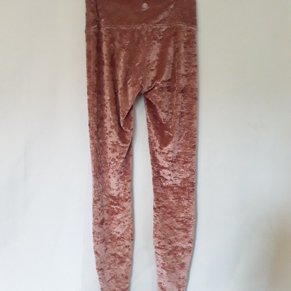 Like New Lululemon Pink Crushed Velvet Limited Edition Leggings Size 8 - Picture 6 of 8
